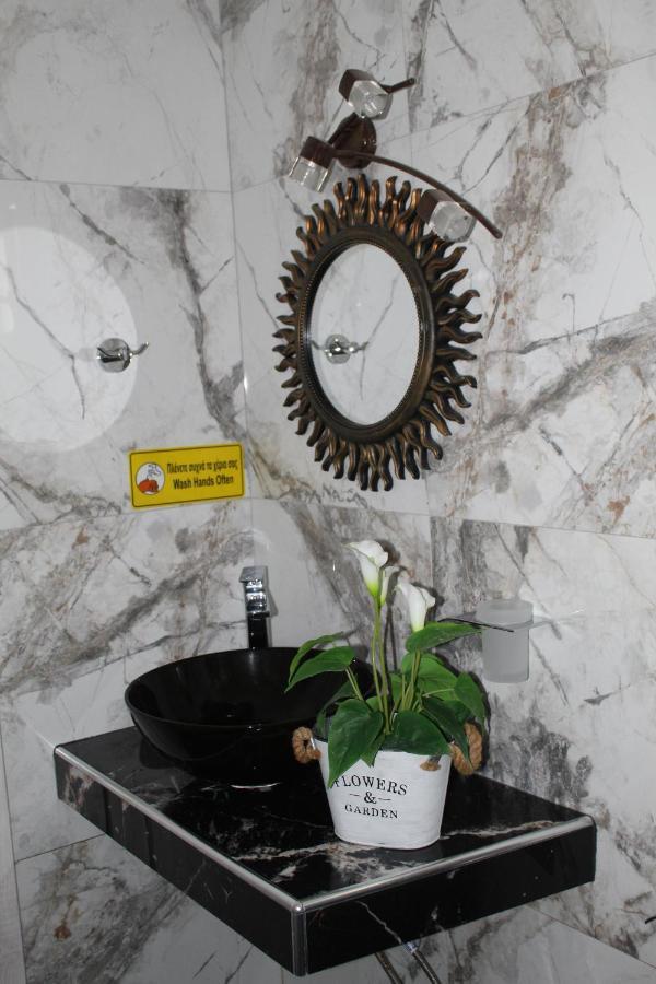 Azure Bliss Suites Nikiti  Dış mekan fotoğraf