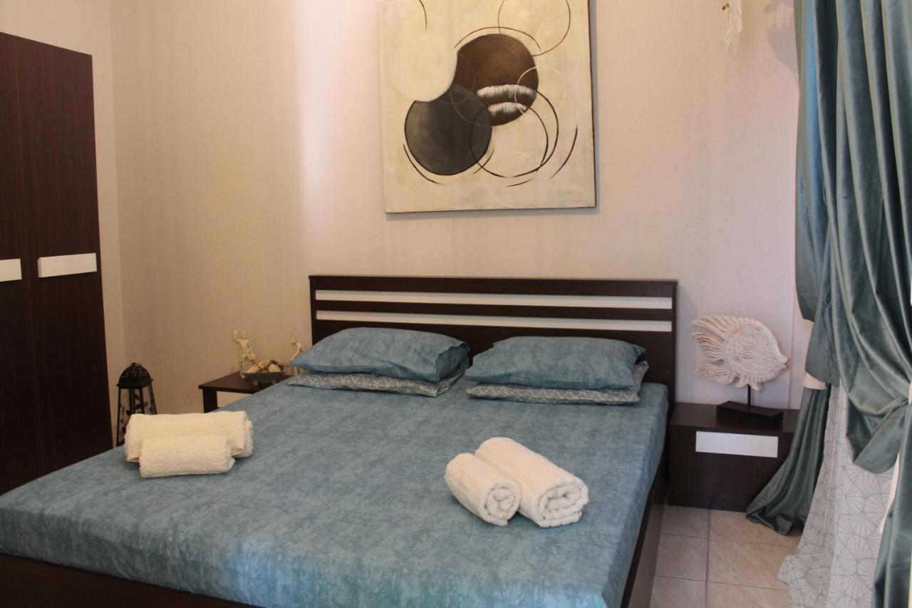 Azure Bliss Suites Nikiti  Dış mekan fotoğraf