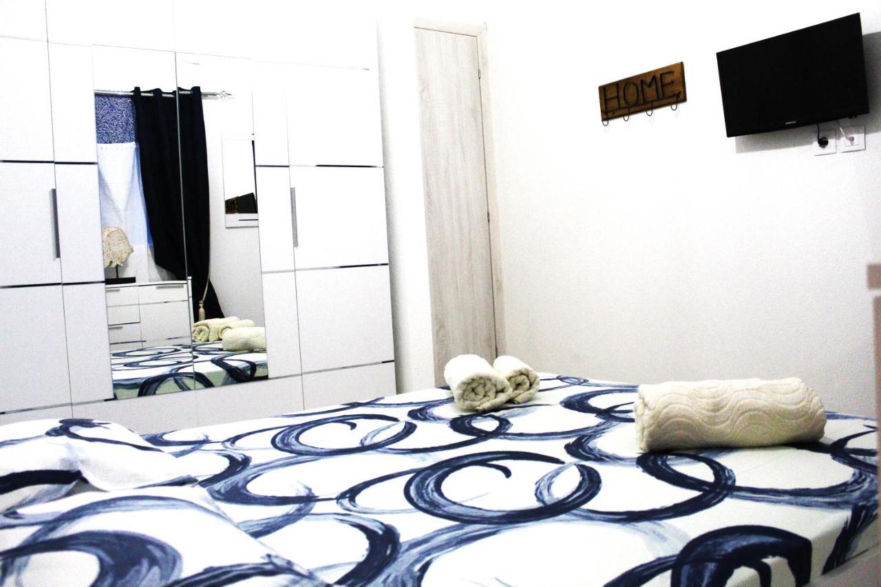 Azure Bliss Suites Nikiti  Dış mekan fotoğraf